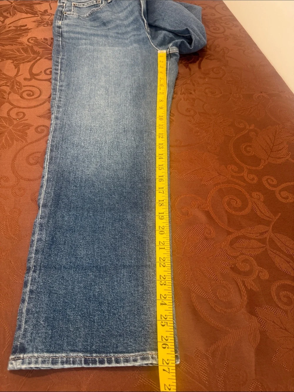 J. Crew Essential Straight Leg Jeans. Ladies 30